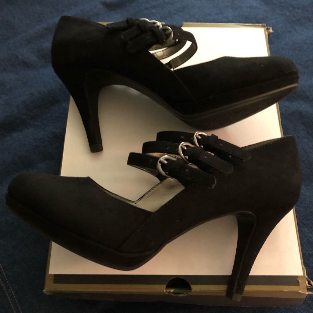 Worthington Harper Black Heels 6W NIB